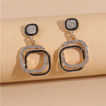 Rhinestone Decor Geometric Earrings – Chic & Modern Design for Any Occasion