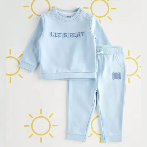 Stylish Typography Embossed T-shirt & Joggers Set – Perfect for Casual Wear