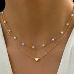 Heart-shaped pendant necklace with faux pearls – women's elegant jewelry